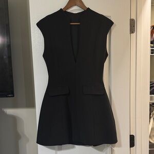 Elegant Black Sleeveless Dress